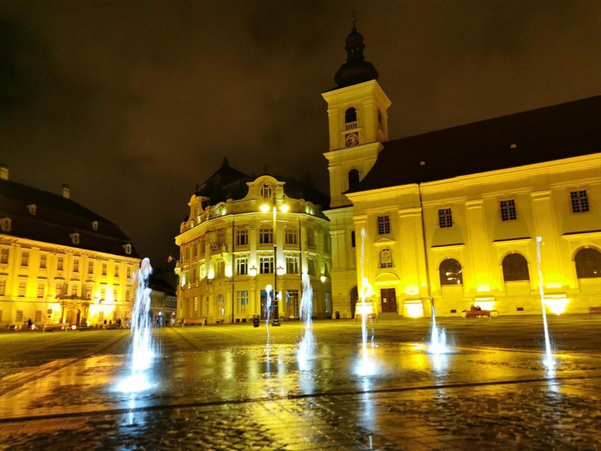 Apartament Plopilor Studios Sibiu Exteriér fotografie