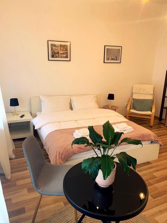 Apartament Plopilor Studios Sibiu Exteriér fotografie