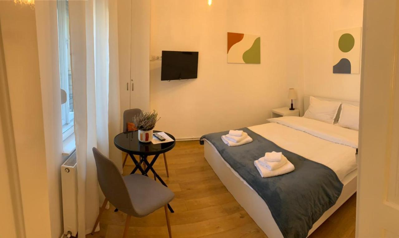 Apartament Plopilor Studios Sibiu Exteriér fotografie